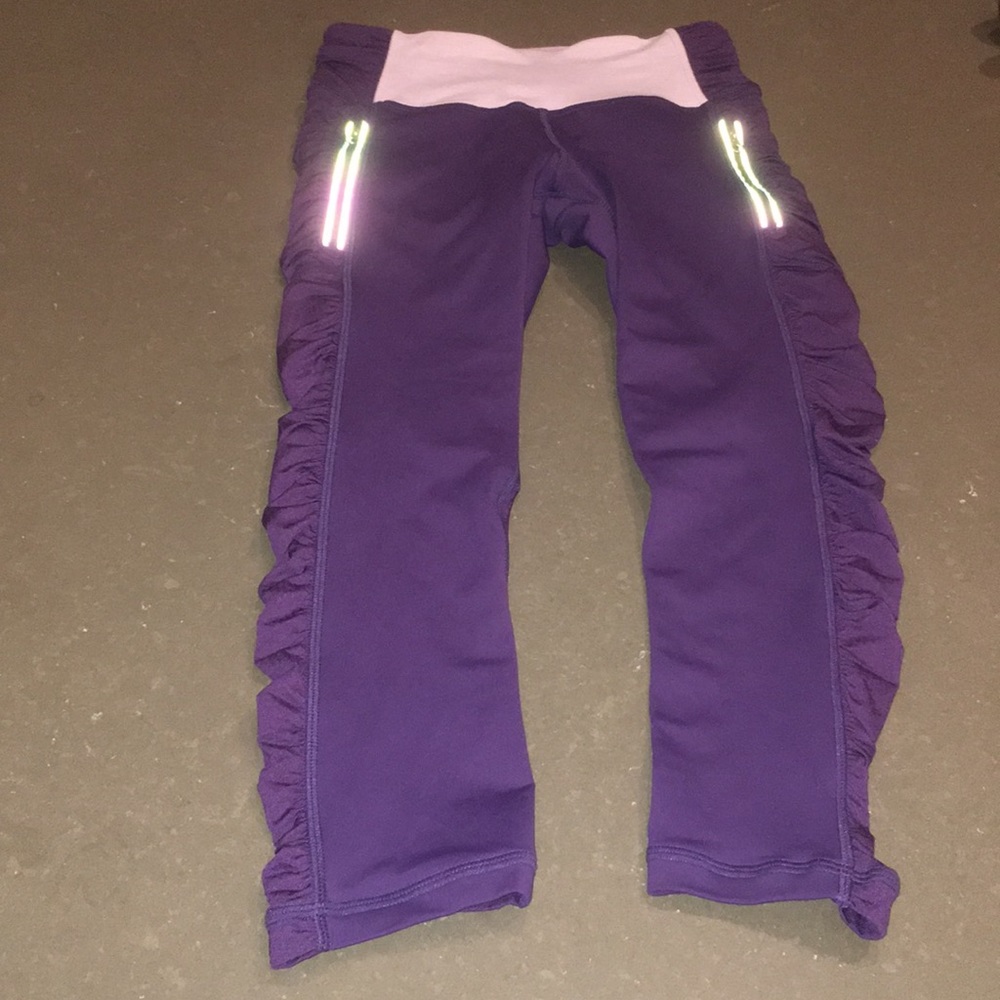 RARE Lululemon crop pants size 2 purple